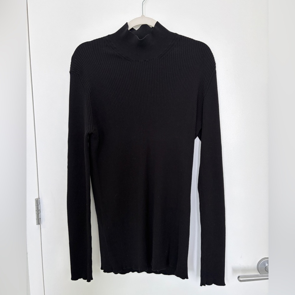 Prada Men's Turtleneck Sweater in Black Size L - Picture 2 of 7